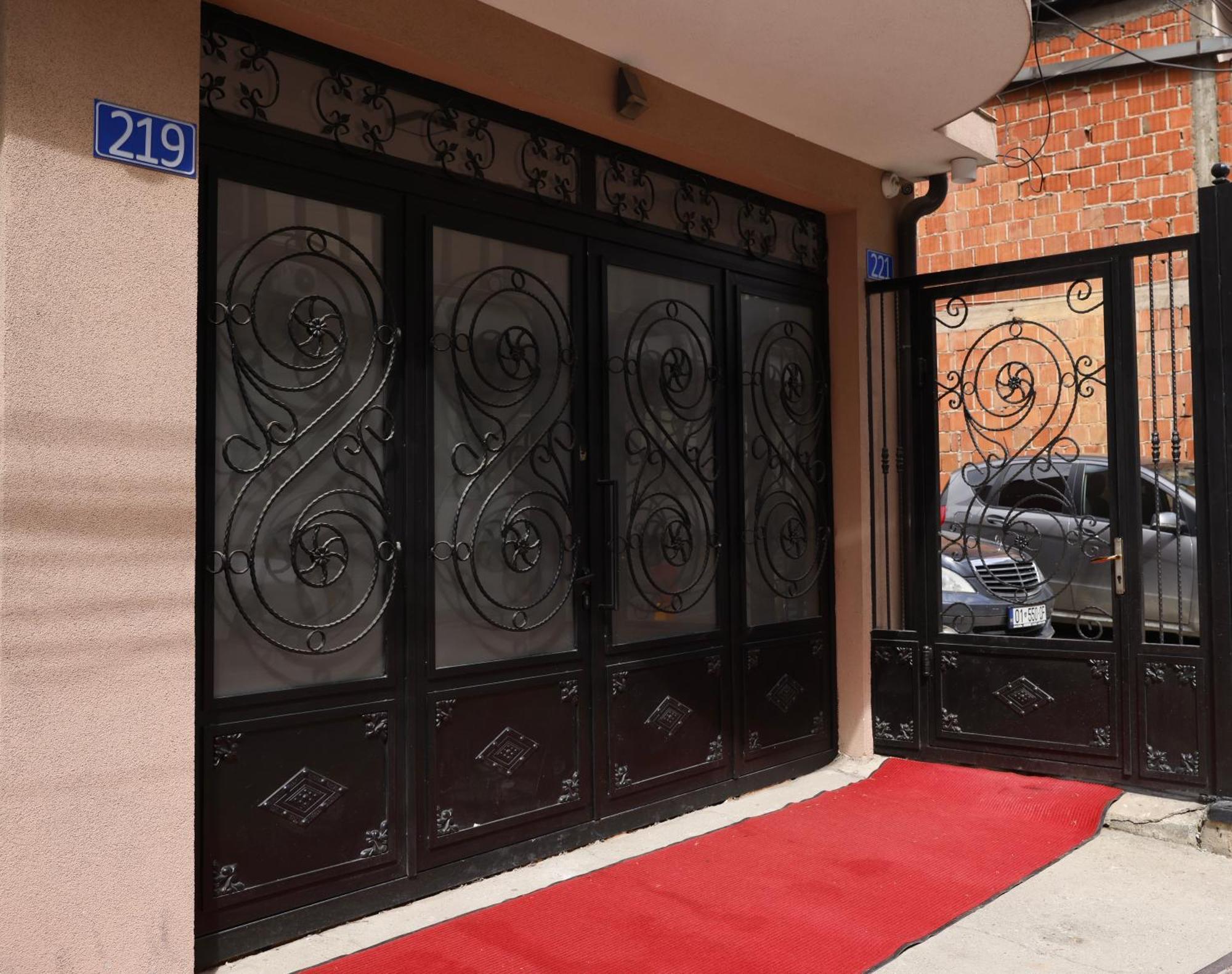 Oldtown Prishtina Apartments 프리슈티나 외부 사진